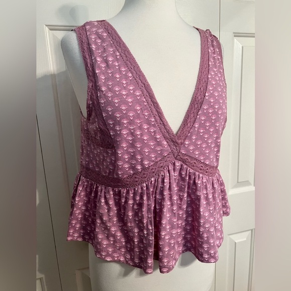 NWT Lucky Brand Women's Geo Lace Trim V-Neck Ruffle Hem Cotton Top Size XS - Picture 5 of 10